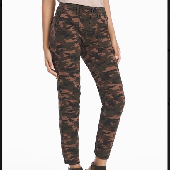 WHBM Utility Slim Crop Camo Jeans Sz 10L Long - Picture 1 of 6